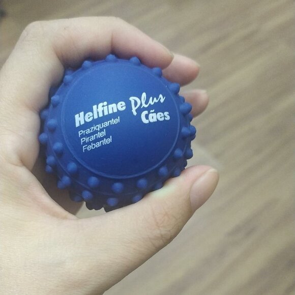 BOLINHA CRAVO E LISA 